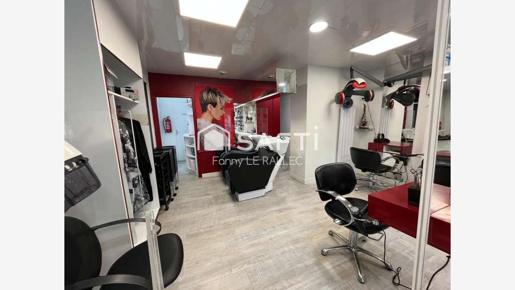 Vente salon de coiffure au centre de Guingamp 