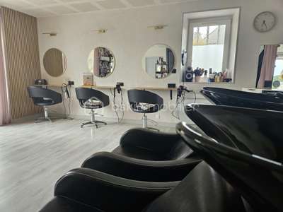 AV salon de coiffure clé en main Hopital Camfrout