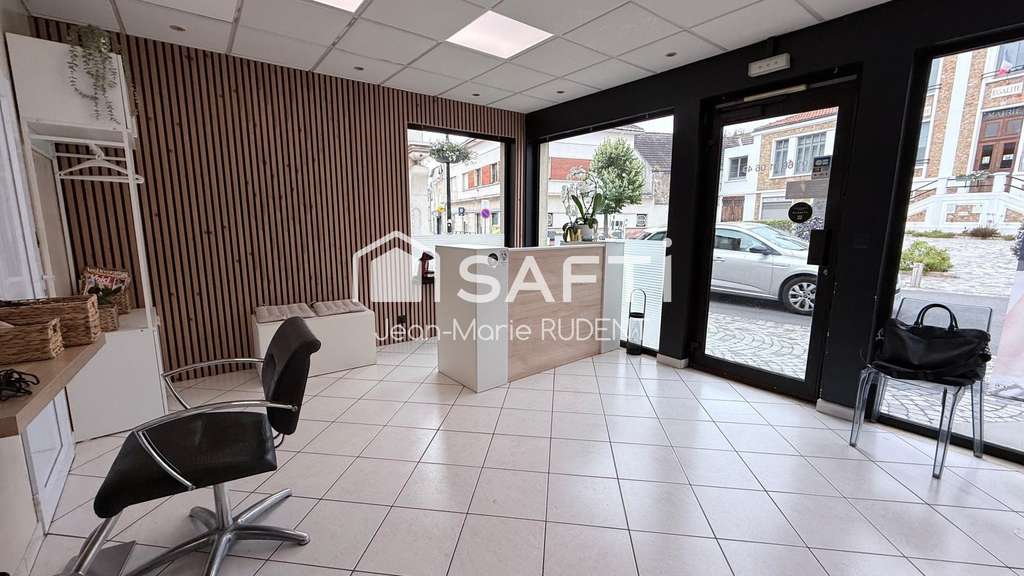 Vente salon de coiffure empl N°1 la Ville du Bois