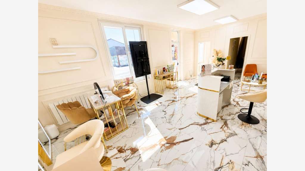 A vendre institut de beauté clé en main à Lisieux