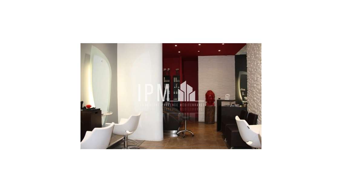 Vente salon de coiffure mixte 42m² 13007 Marseille