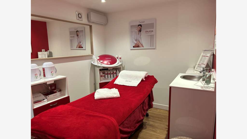 Vente Institut de Beauté à Marseille 13008