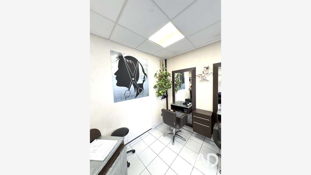 Vente Salon de coiffure esthétique à Montmorency
