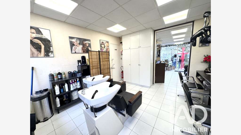 Vente Salon de coiffure esthétique à Montmorency
