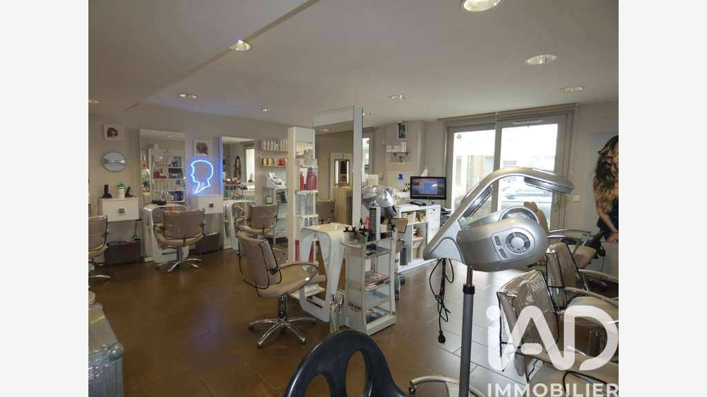 Vente Salon de coiffure esthétique Moussy-le-Neuf