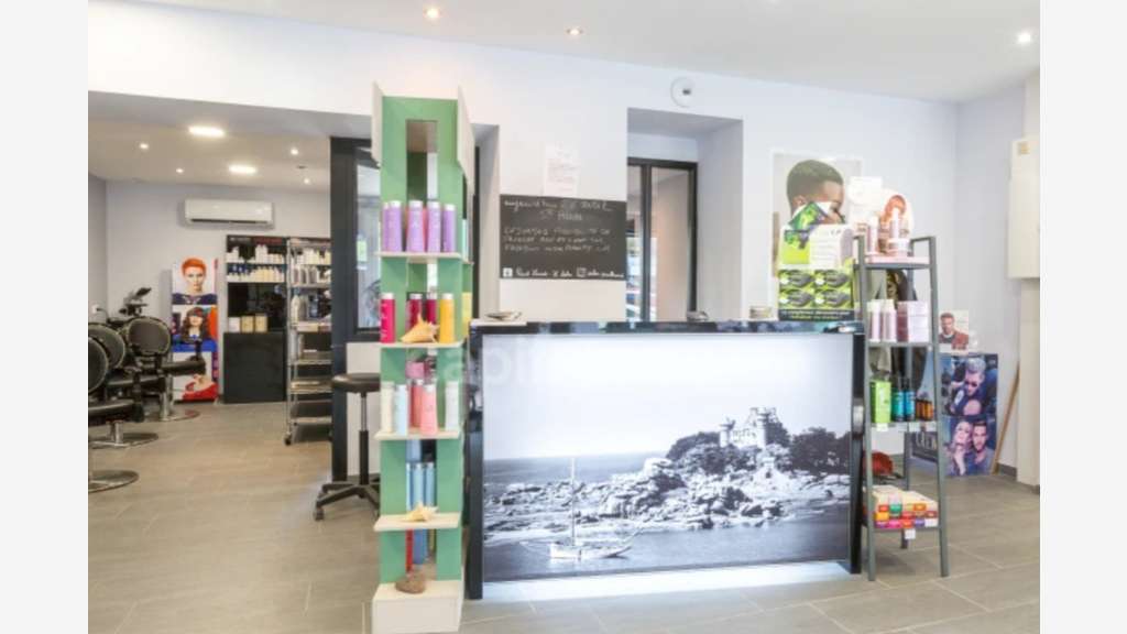 Vente salon de coiffure de 85m² à Perros Guirec