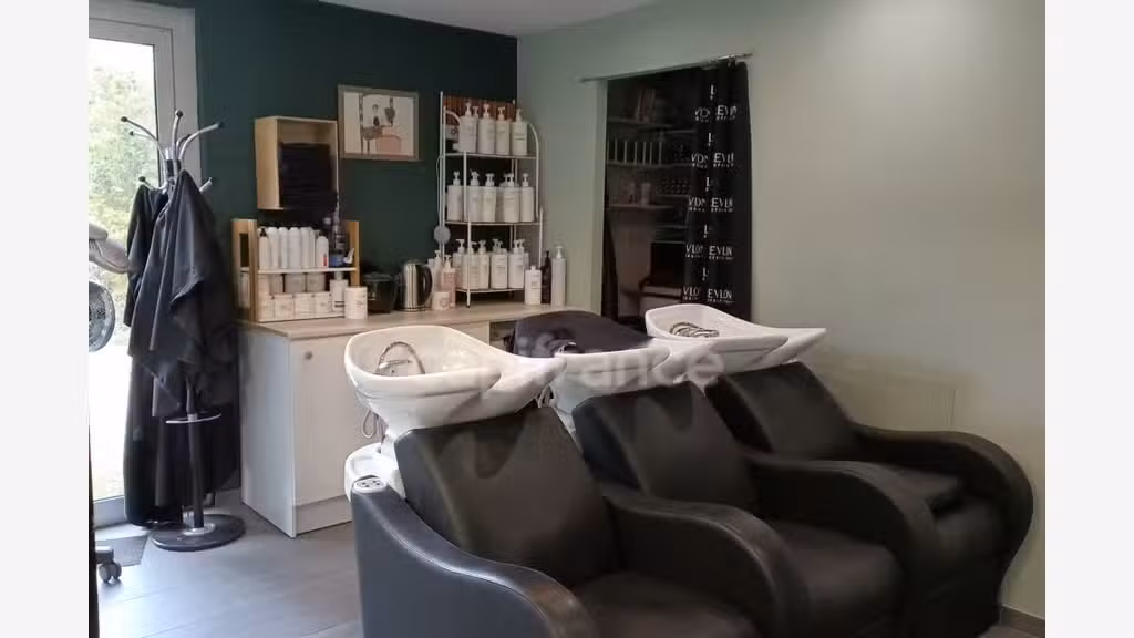 Vente salon de coiffure de 85m² à Perros Guirec