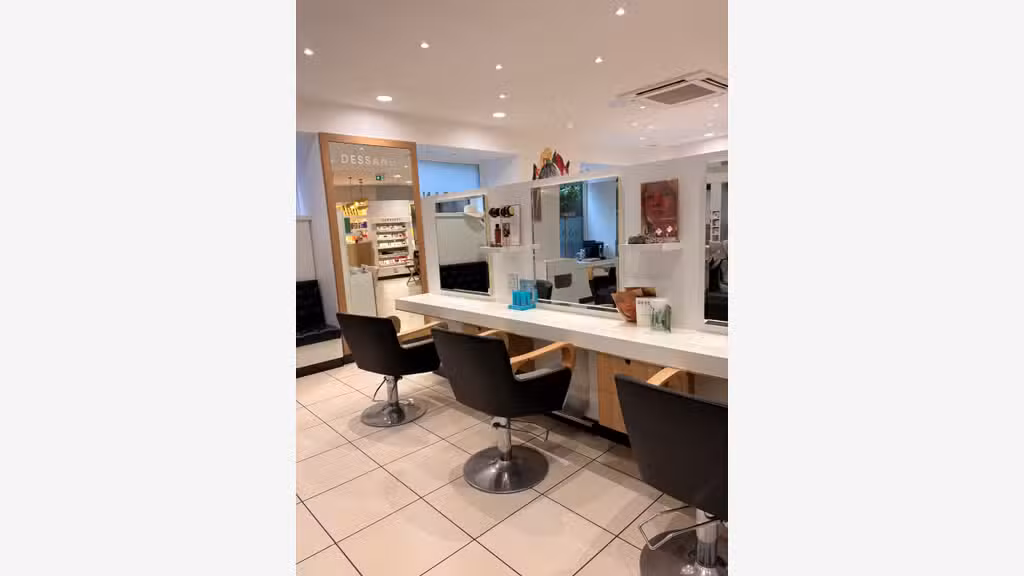 Vente fonds franchise coiffure empl N°1 St Etienne