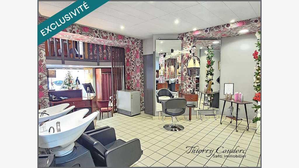 Cède fonds de commerce 49m² à Sarlat-la-Canéda