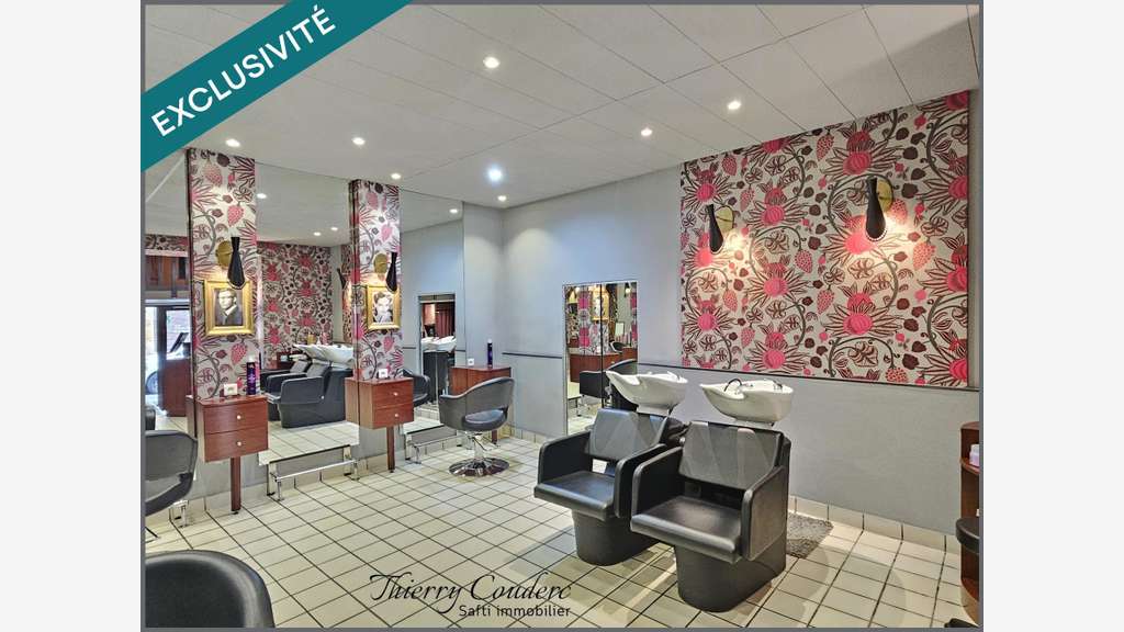 Cède fonds de commerce 49m² à Sarlat-la-Canéda