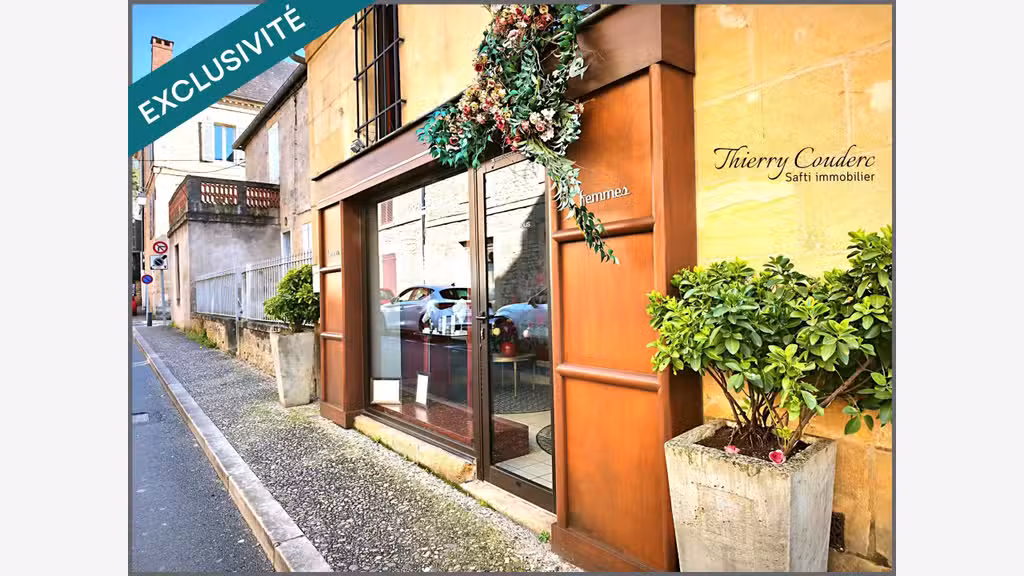 Cède fonds de commerce 49m² à Sarlat-la-Canéda
