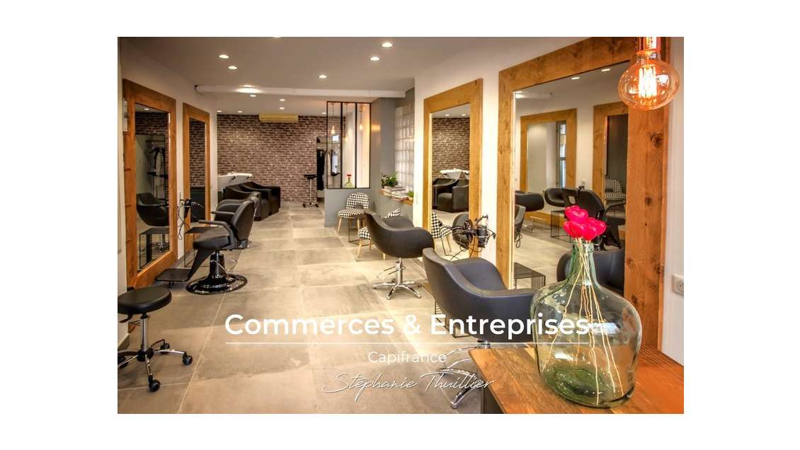 Vente FDC ou dab salon de coiffure mixte à Trets