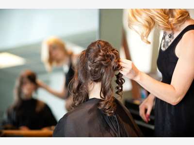 Vente salon de coiffure en rue commerçante du 94