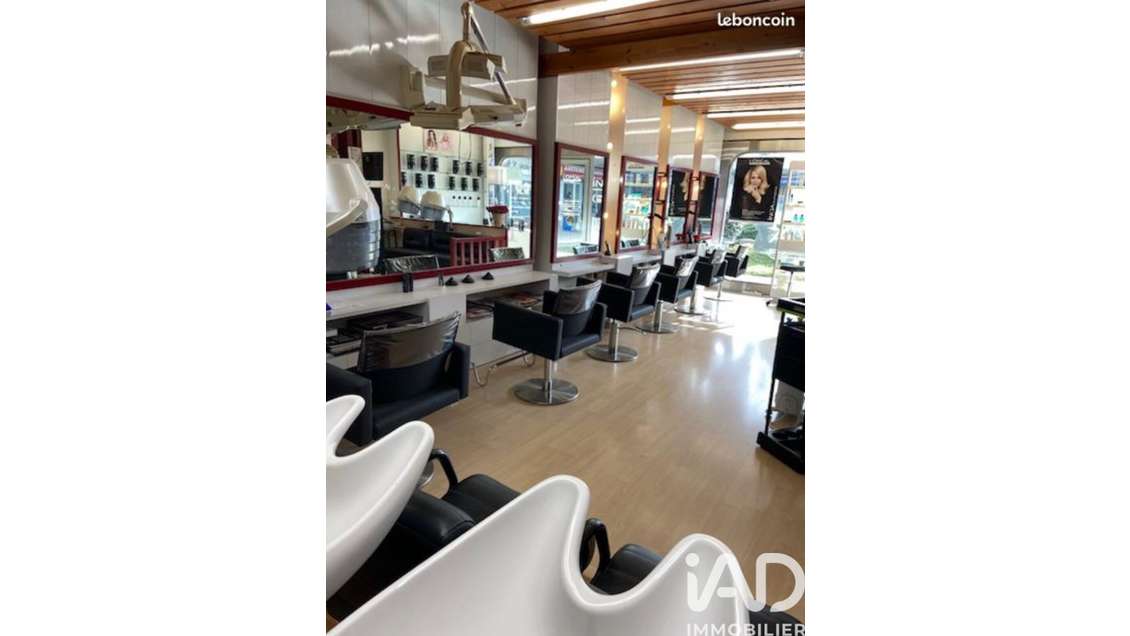 Vente Salon de coiffure de 50m² à Vaux-le-Pénil