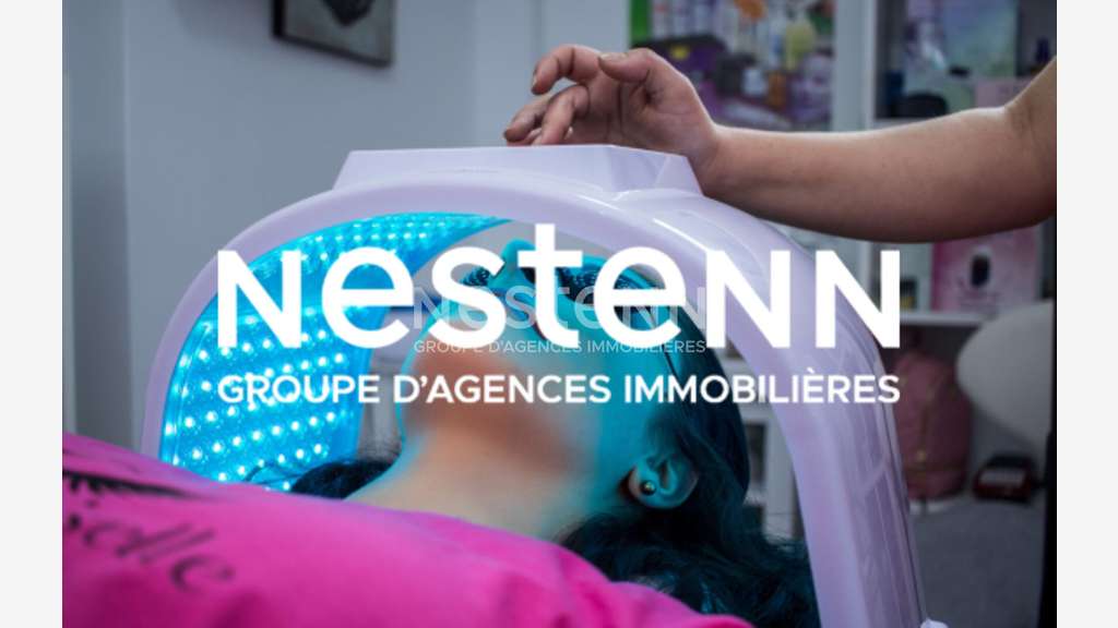 FDC esthétique à vendre excellente notoriété 56