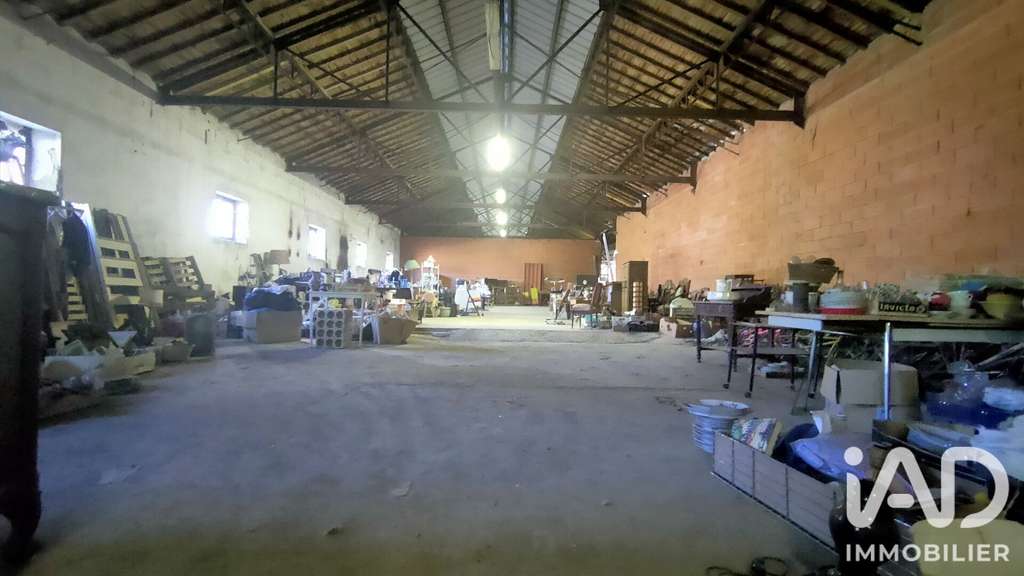 Loft/atelier à Lacabarède