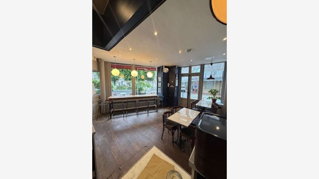 Restaurant d’angle à vendre à Levallois-Perret 