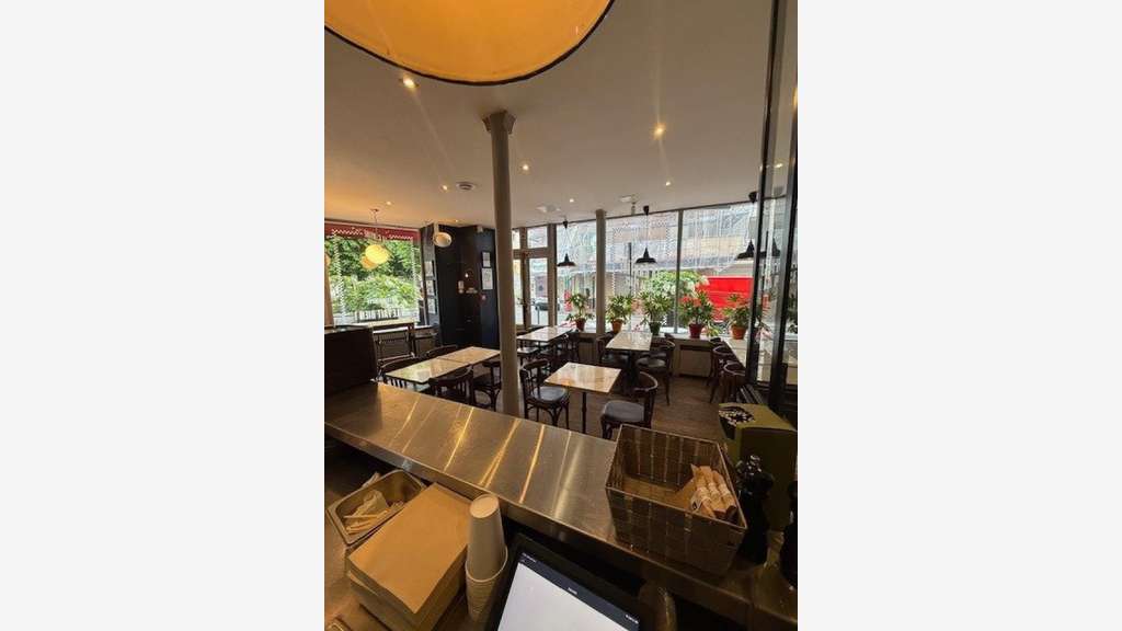 Restaurant d’angle à vendre à Levallois-Perret 