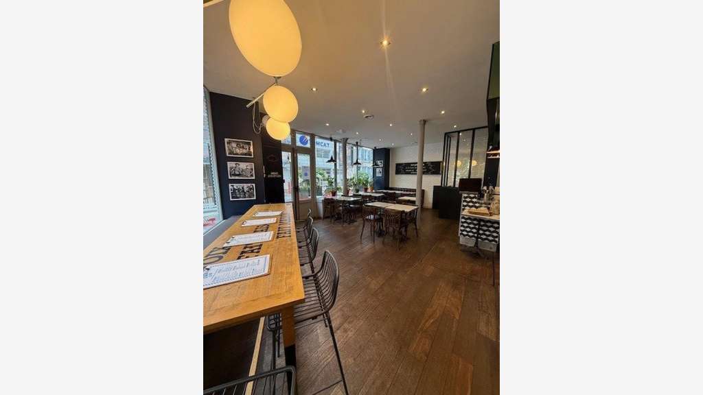 Restaurant d’angle à vendre à Levallois-Perret 