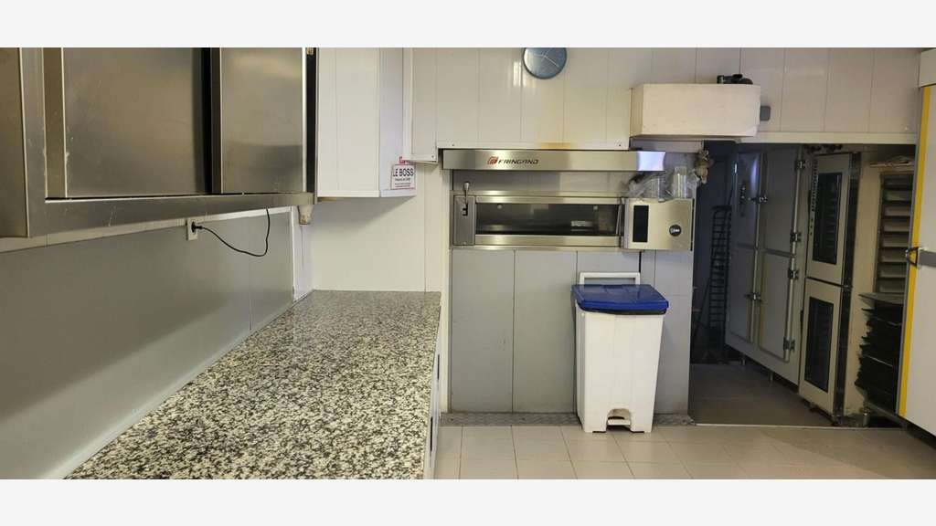 Vente boulangerie et appartement à Limoges Carnot