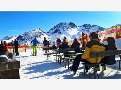 AV FDC location vente matériel ski à Barcelonnette