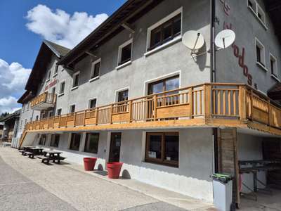 🏞️ À vendre Centre de Vacances en Haute-Savoie 🌲