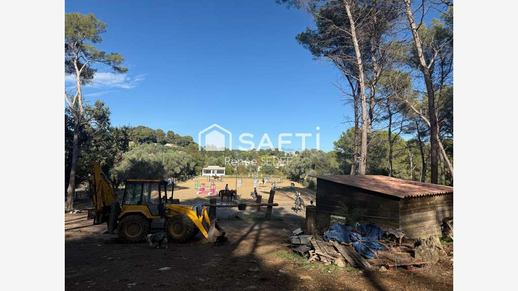 Vente haras 12 hectares 6 parcelles à Mougins
