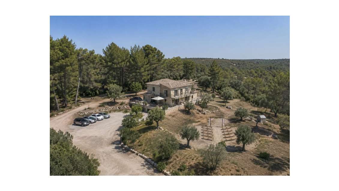 Cède domaine événementiel et activité traiteur 34