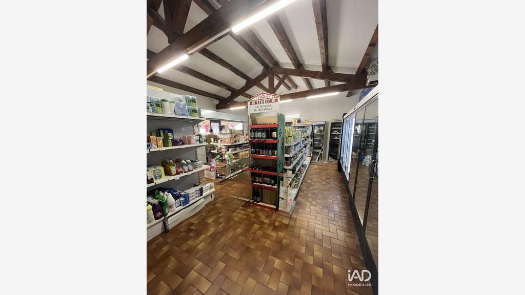 Vente épicerie à Notre-Dame-de-la-Rouvière
