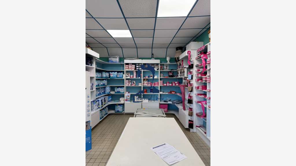 FDC pharmacie à reprendre à Pure