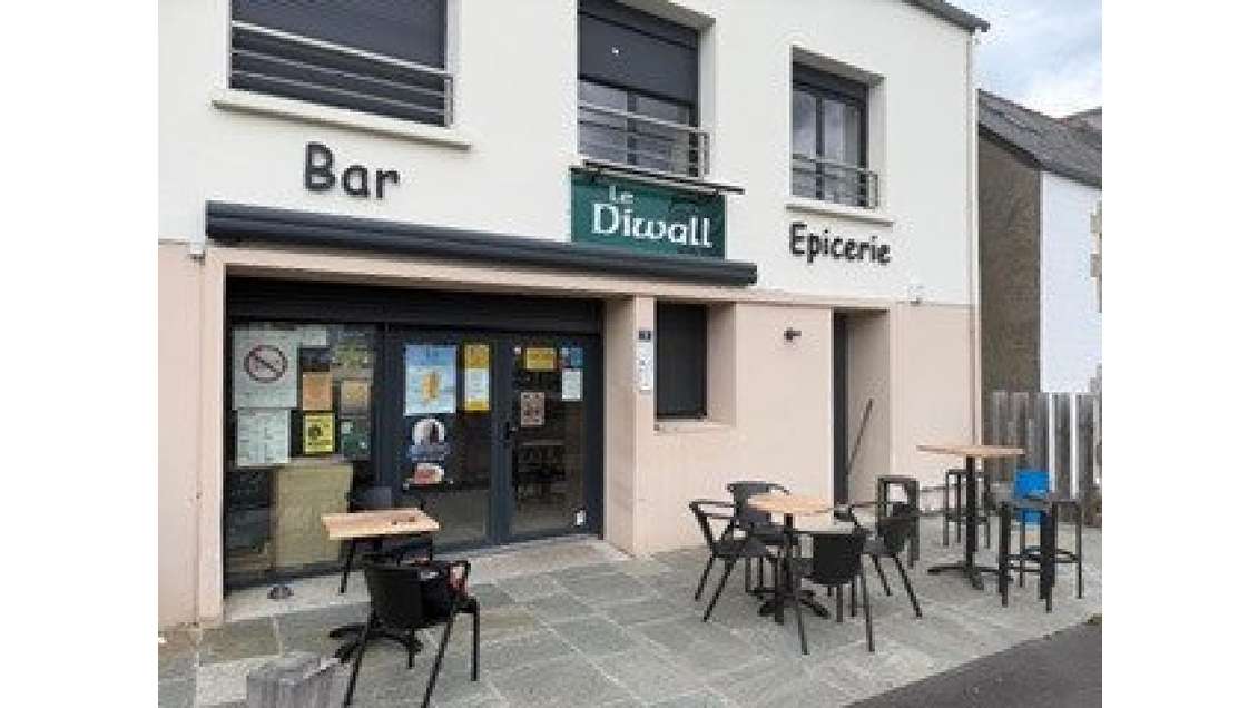 Vente bar snacking épicerie dans le Nord Finistère