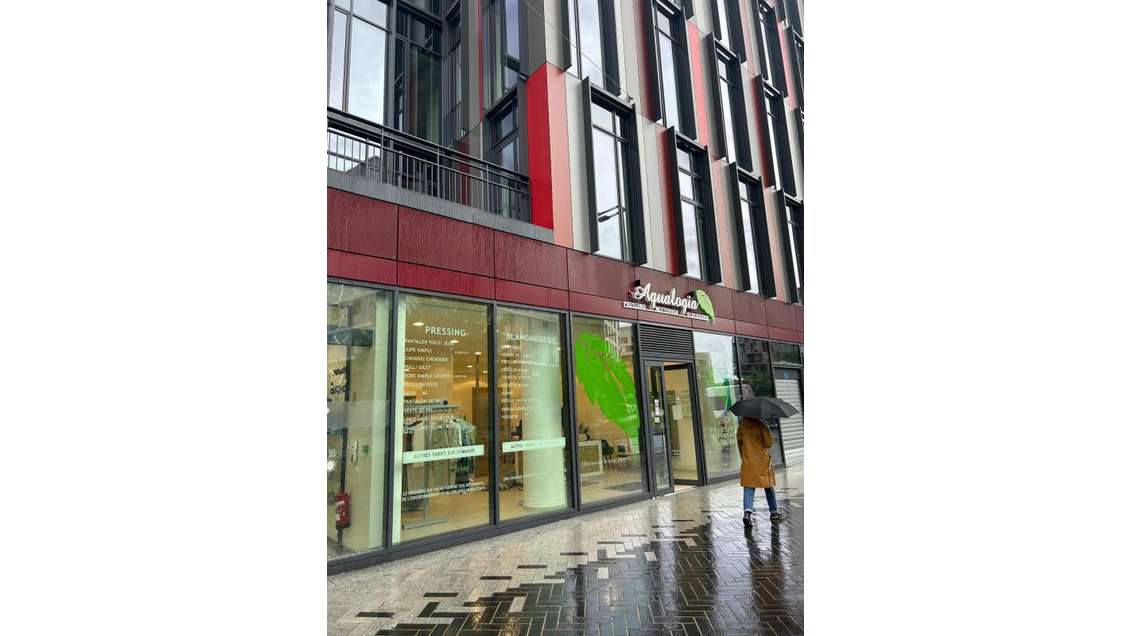 Vente pressing blanchisserie emplacement N°1 92