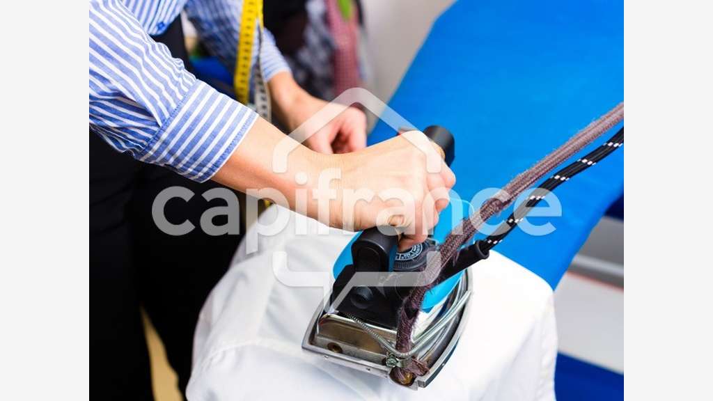 Vente blanchisserie pressing à St Marcellin centre