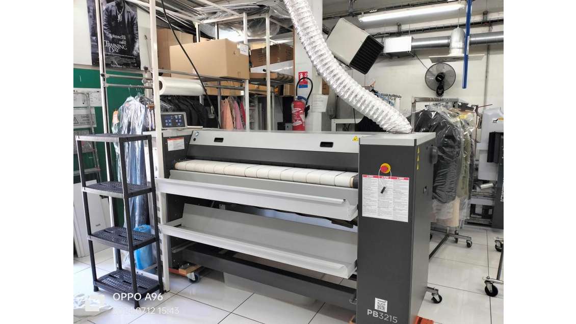 AV pressing blanchisserie + laverie automatique 78