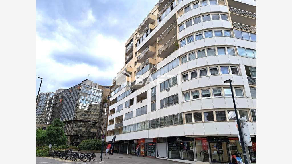 Vente FDC services hyper centre de Rennes