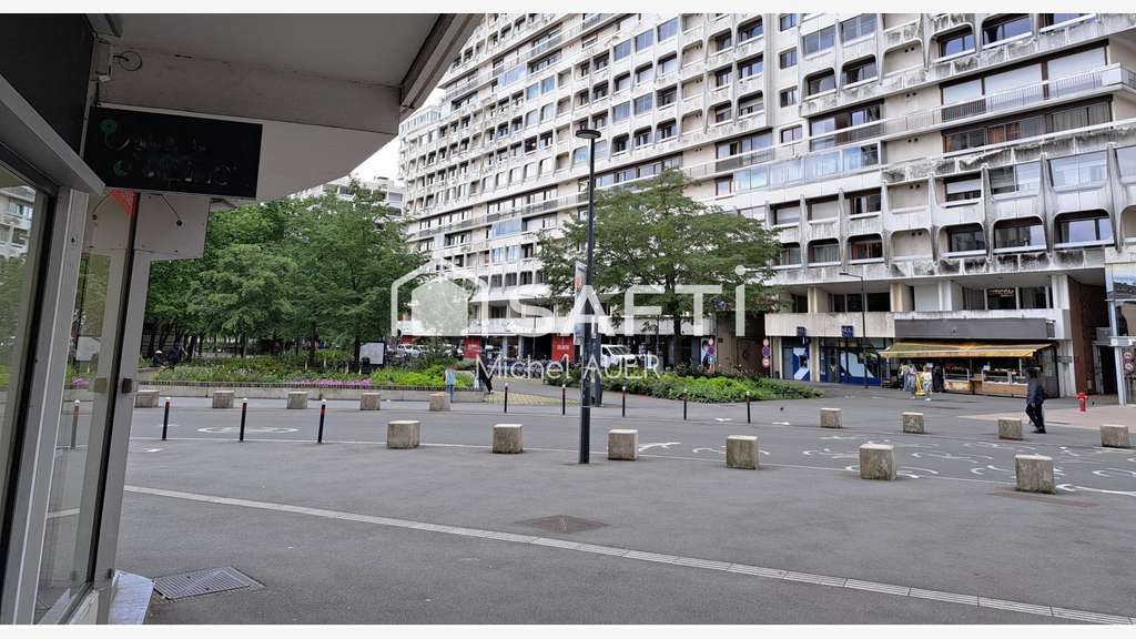 Vente FDC services hyper centre de Rennes