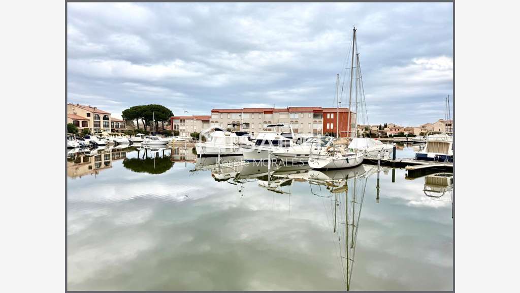 Vente fonds de commerce à Saint-Cyprien vue port