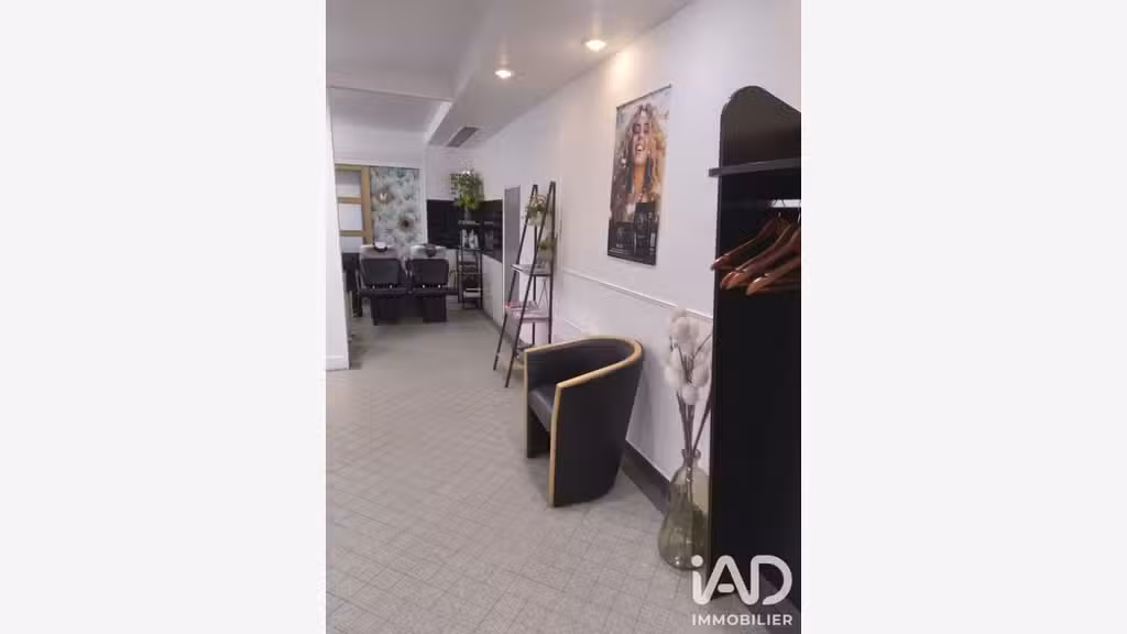Vente salon de coiffure en centre bourg de Corlay