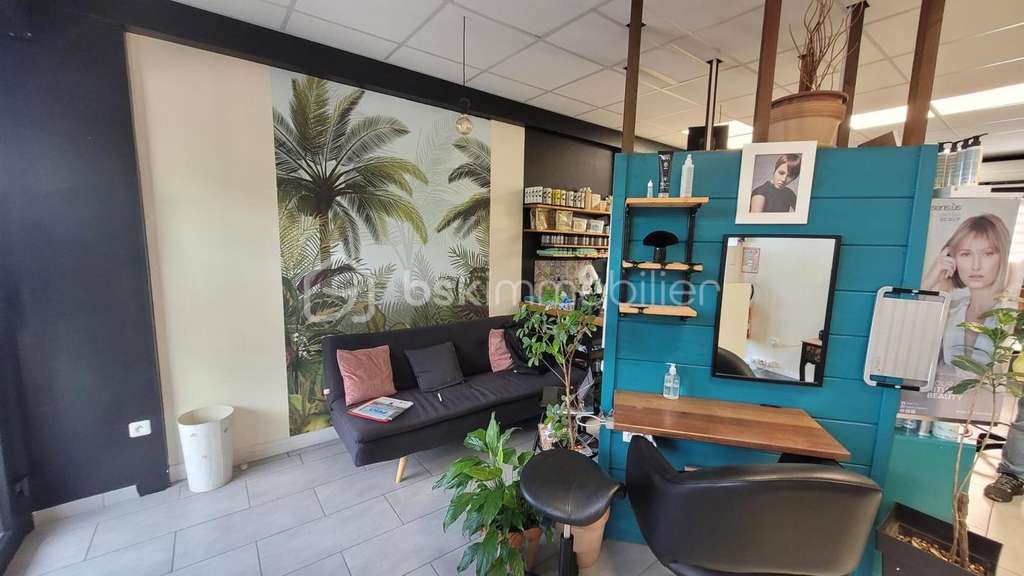 Vente FDC salon de coiffure à L'Étang-Salé centre