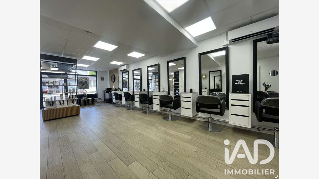 Vente salon de coiffure à Ozoir-la-Ferrière