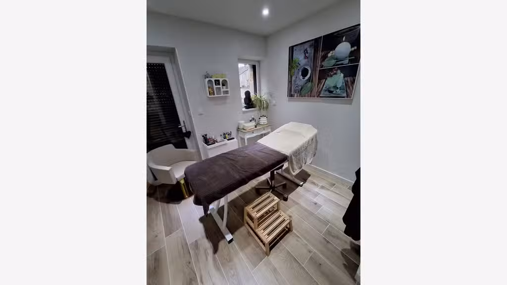 Vente charmant salon de coiffure dans le Nord 35