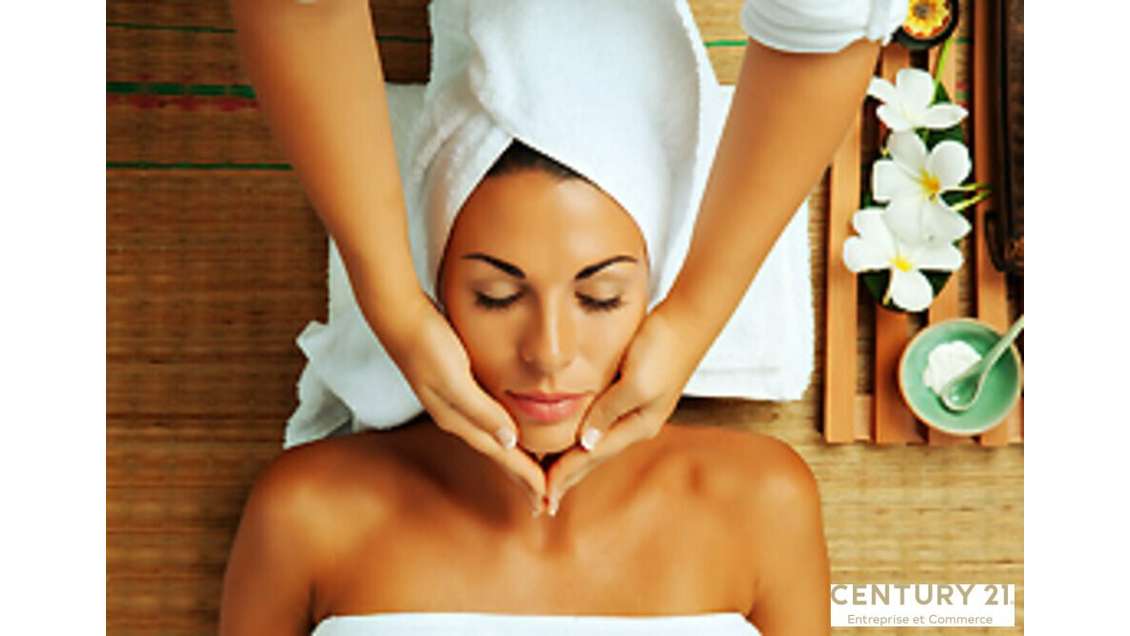 A vendre salon esthétique bar à ongles Le Mans