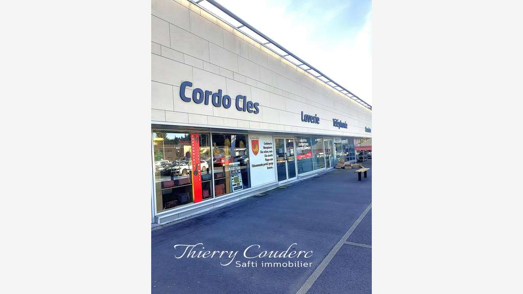 Cordonnerie, maroquinerie zone commerciale Sarlat