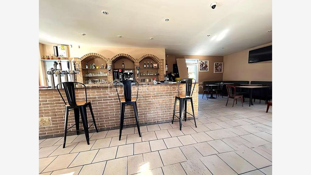 Vente FDC bar FDJ Presse belle visibilité à Denain