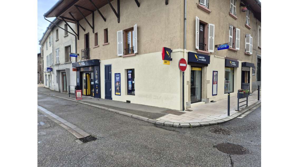🏪AV Tabac Presse Librairie + Logement en Isère