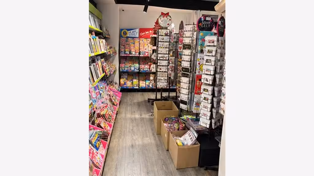 AV FDC tabac presse 90m² emplacement N°1 Metz