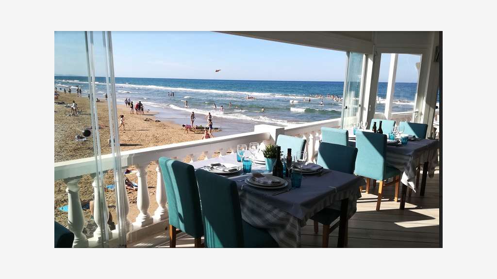 A vendre bar restaurant en Finistère sud vue mer