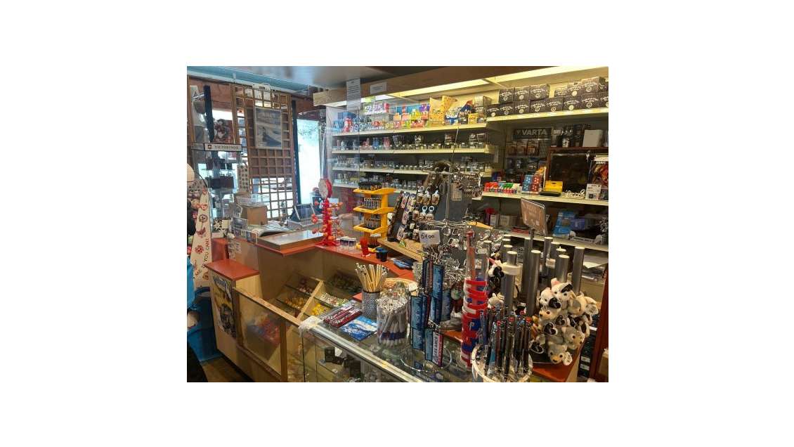 Vente FDC tabac cadeaux souvenirs de renom Savoie