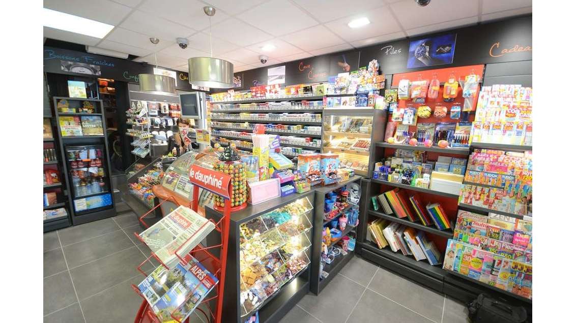 Cède FDC tabac articles de plage saisonnier Landes