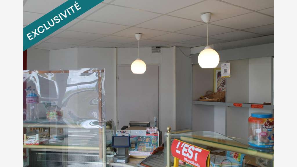 kiosque FDJ et PMU et depot de pains et BONBONS